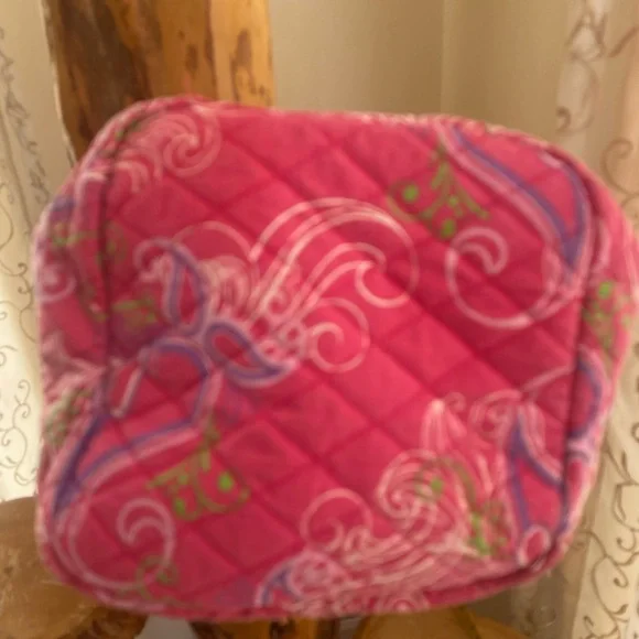 Tupperware Mini Bags in Pink and Green with Vibrant Design - Picture 8 of 8